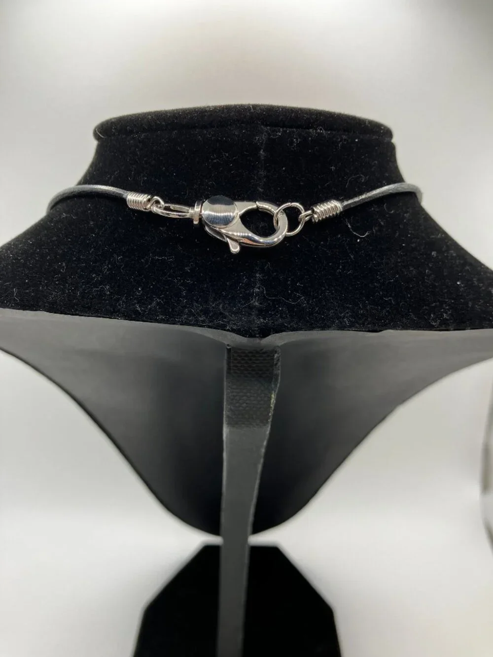 Wolf Black Obsidian Gemstone hand carved Wolf Head Choker Genuine Leather NEW